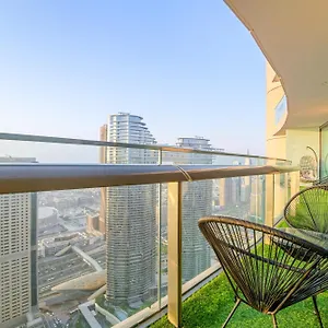 https://first-class-2br-with-full-dubai-skyline-sea-view-2.sharjah-hotels.com